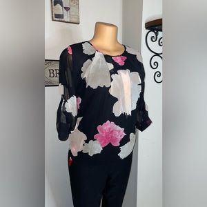 NWT CALVIN KLEIN FLORAL PRINT BLOUSE SIZE XS